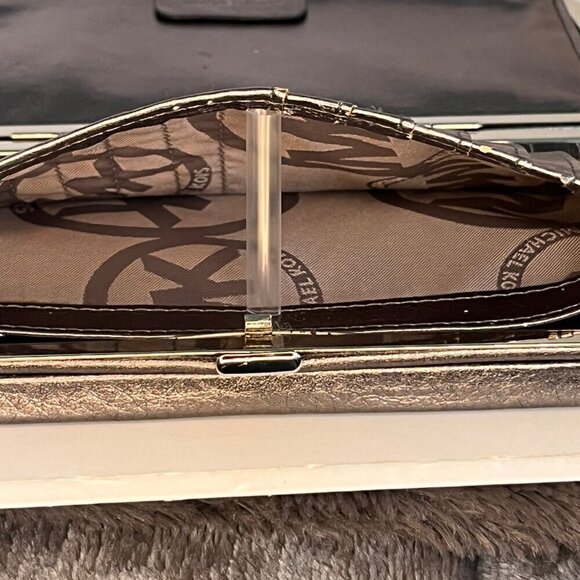 Michael Kors Hard-Shell Clutch - Picture 16 of 16